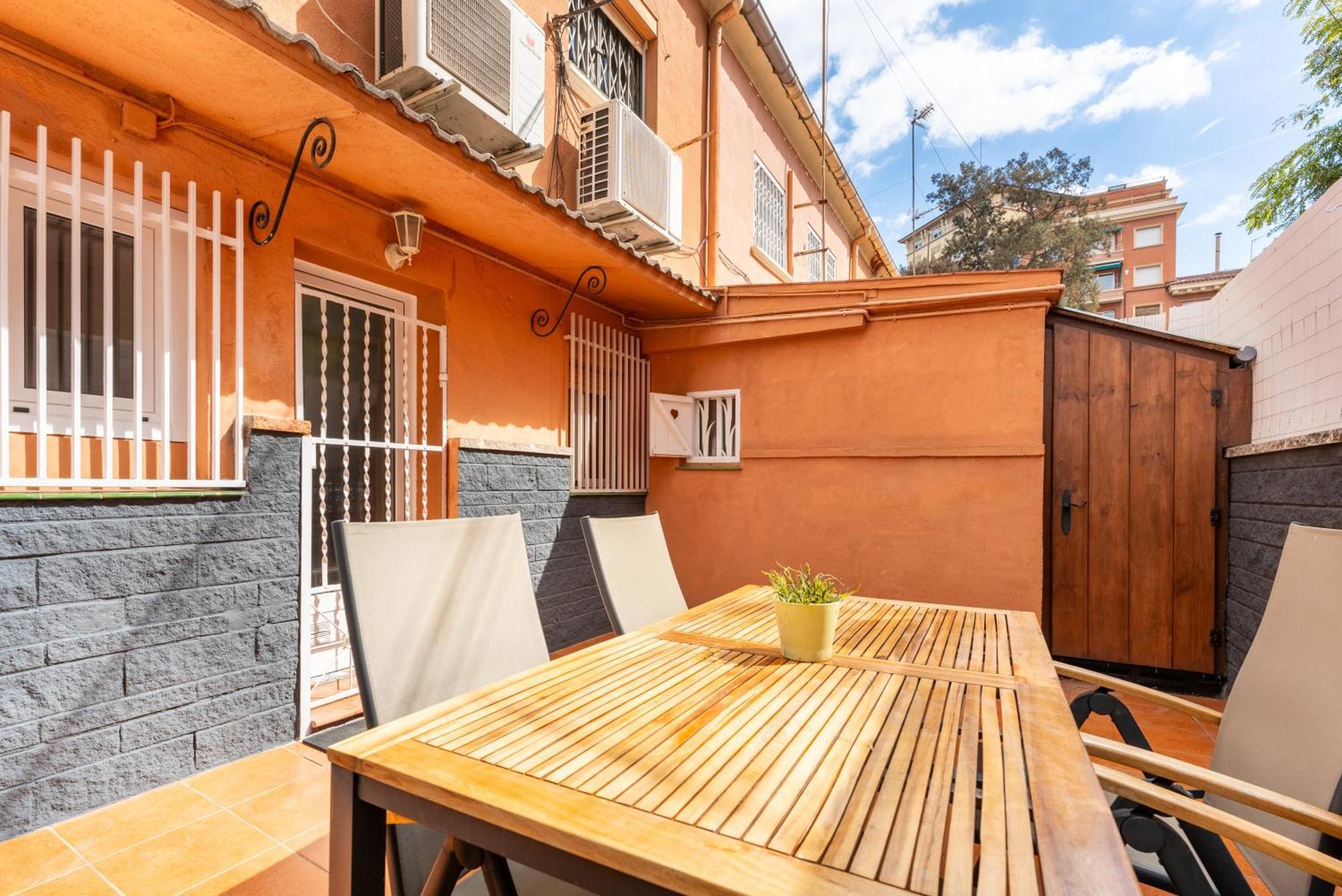 La Sagrera House Vila Barcelona Exterior foto